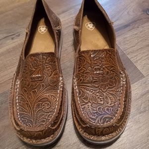 Ariat Mexican style leather loafers